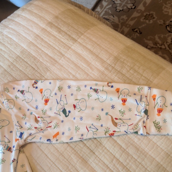 hanna Andersson Medium size 120 children's EUC cotton turtleneck with snowmen - Picture 6 of 8